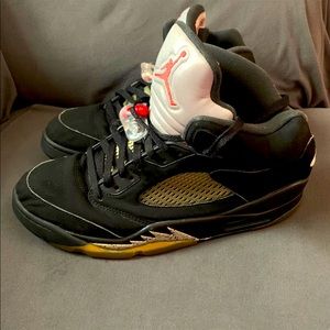 Air Jordan 5 Retro Black Metallic (2016) 845035-003 Size 10.5